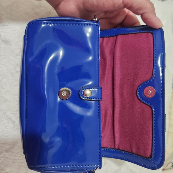 Kate Landry Blue Women's Crossbody Cellphone Size Bag - Picture 8 of 10